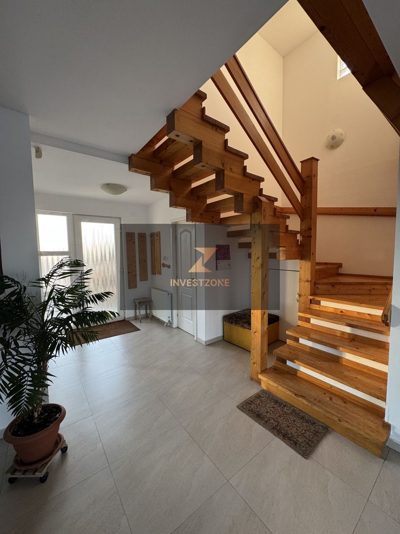 Casă mobilată zona Paleu - Poză 28