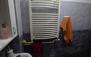 Ap modern 3 camere mansarda mobilat/utilat centrala proprie - Poză 7