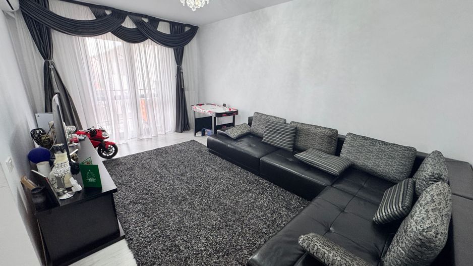 AP. 2 CAMERE - MOBILAT, BUCATARIE INCHISA, PARCARE INCLUSA,COMISION O% - Poză 2