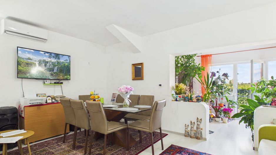 Apartament 3 camere, 105 mp, lift, Valea Cricovului – Drumul Taberei - Poză 1