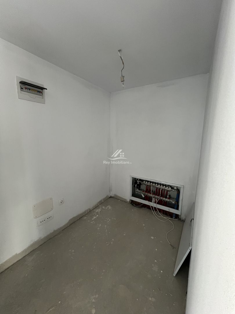 Duplex Modern și luminos 6 cam. la vânzare în Șelimbăr zona Trifoiului - Poză 15