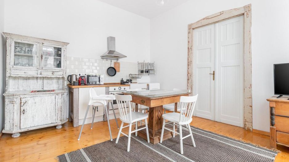 Apartament ultracentral, 2 dormitoare, 54 mp. 115 000 E. Comision 0. - Poză 8