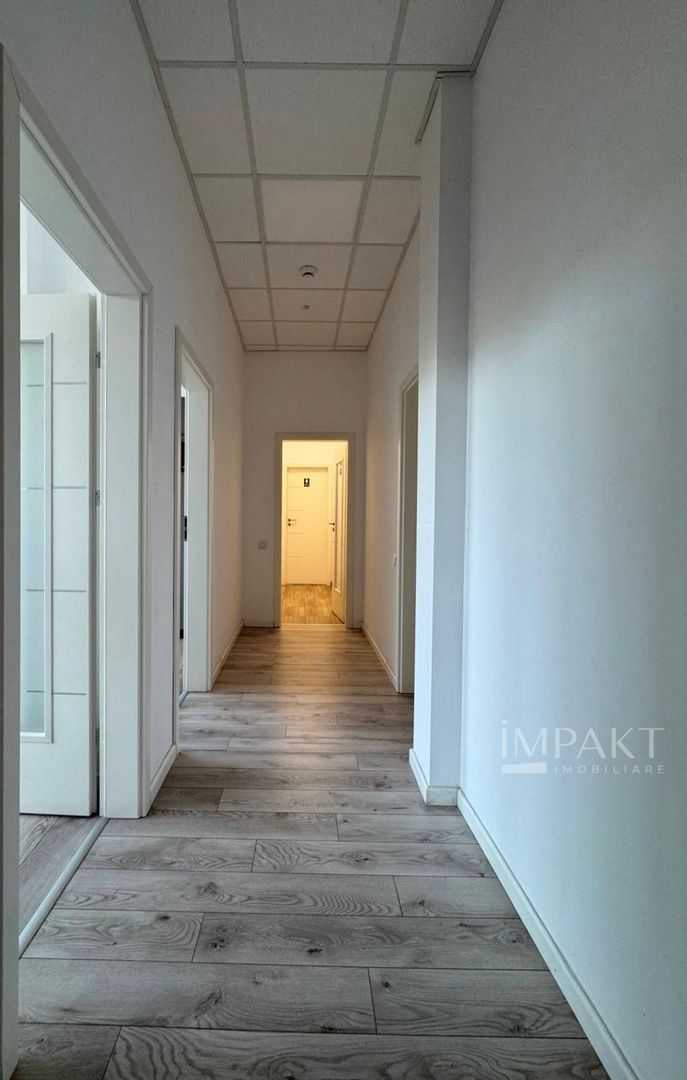 Spațiu comercial modern, zona-centrala complet amenajat pentru birouri - Poză 8