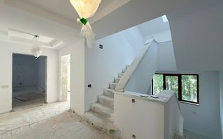 Vila Premium cu Piscina *garaj cu 6 locuri* *700mp* // Pipera - Poză 9