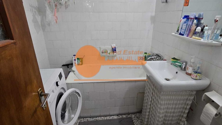 3 camere Crangasi-Bloc reabilitat-450 m metrou - Poză 4