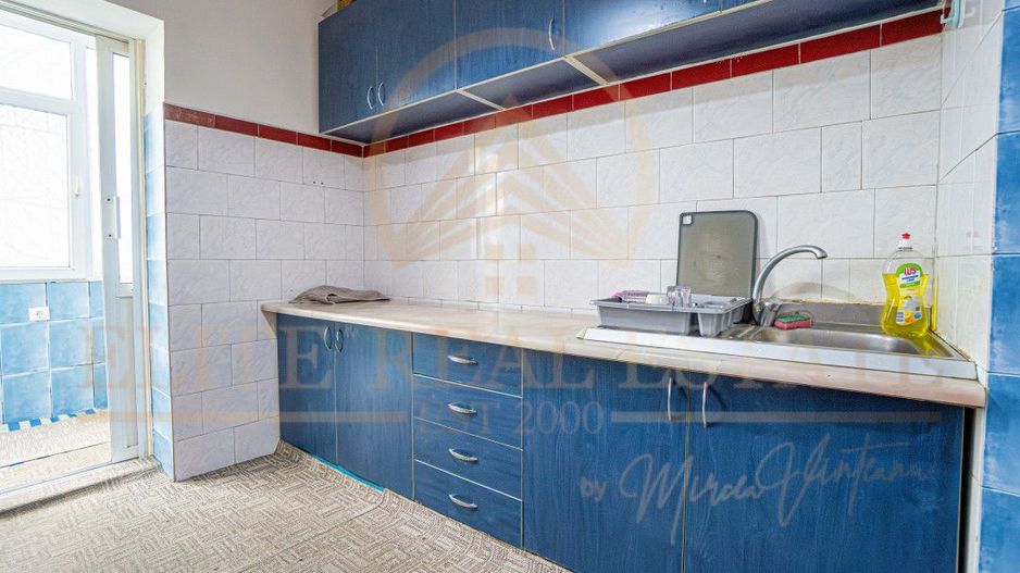 INEL I - TOMIS III - Apartament 2 camere decomandate - Poză 2