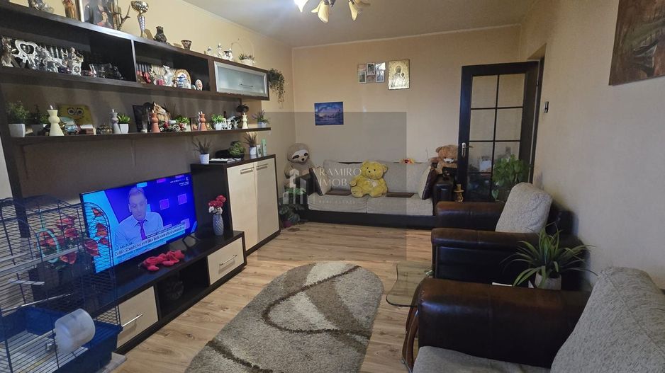 Apartament 3 camere Brancoveanu /Nitu Vasile/Loc Parcare - Poză 2