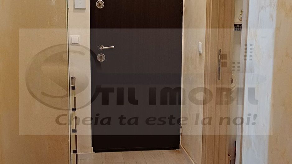 Apartament cu 2 camere si 3 balcoane - Tudor Vladimirescu - 500€ - Poză 10