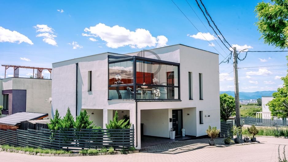 Casă Bavaria Park I | 132 mp utili | teren 347 mp | mobilată. - Poză 1