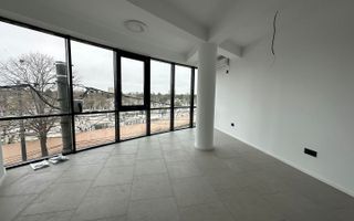 Spațiu de birouri cu o cameră de închiriat în Casa de Cultura, Constanta - Poză 6