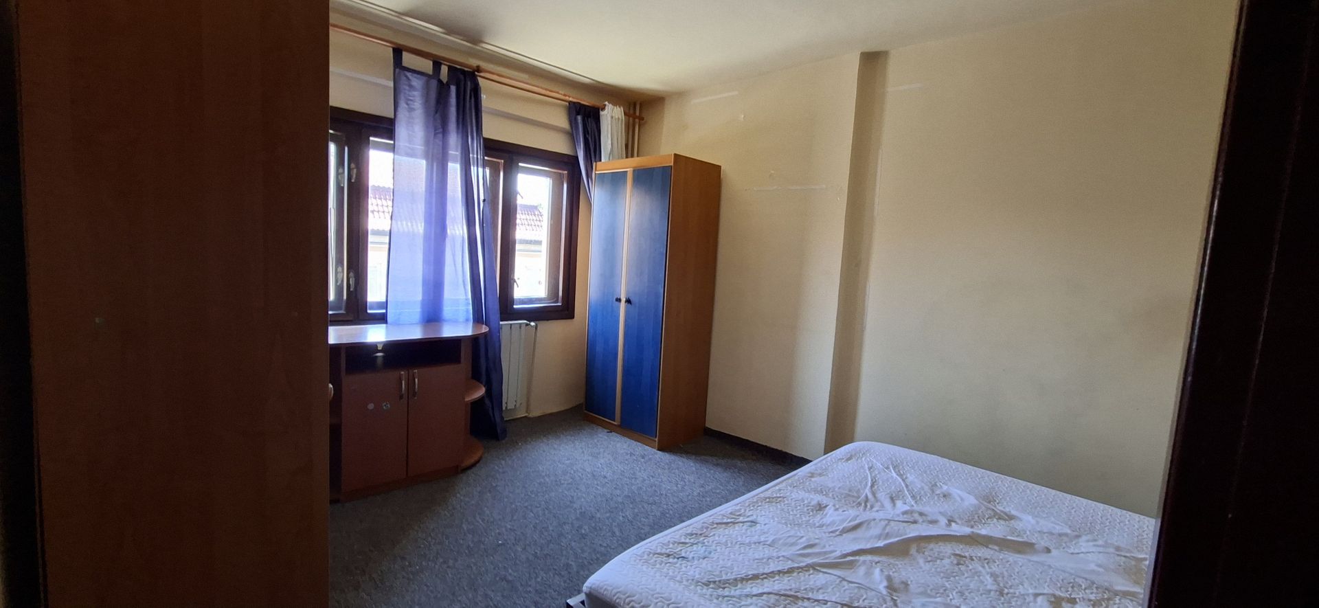 Apartament cu 3 camere - zona semicentrala - Poză 13