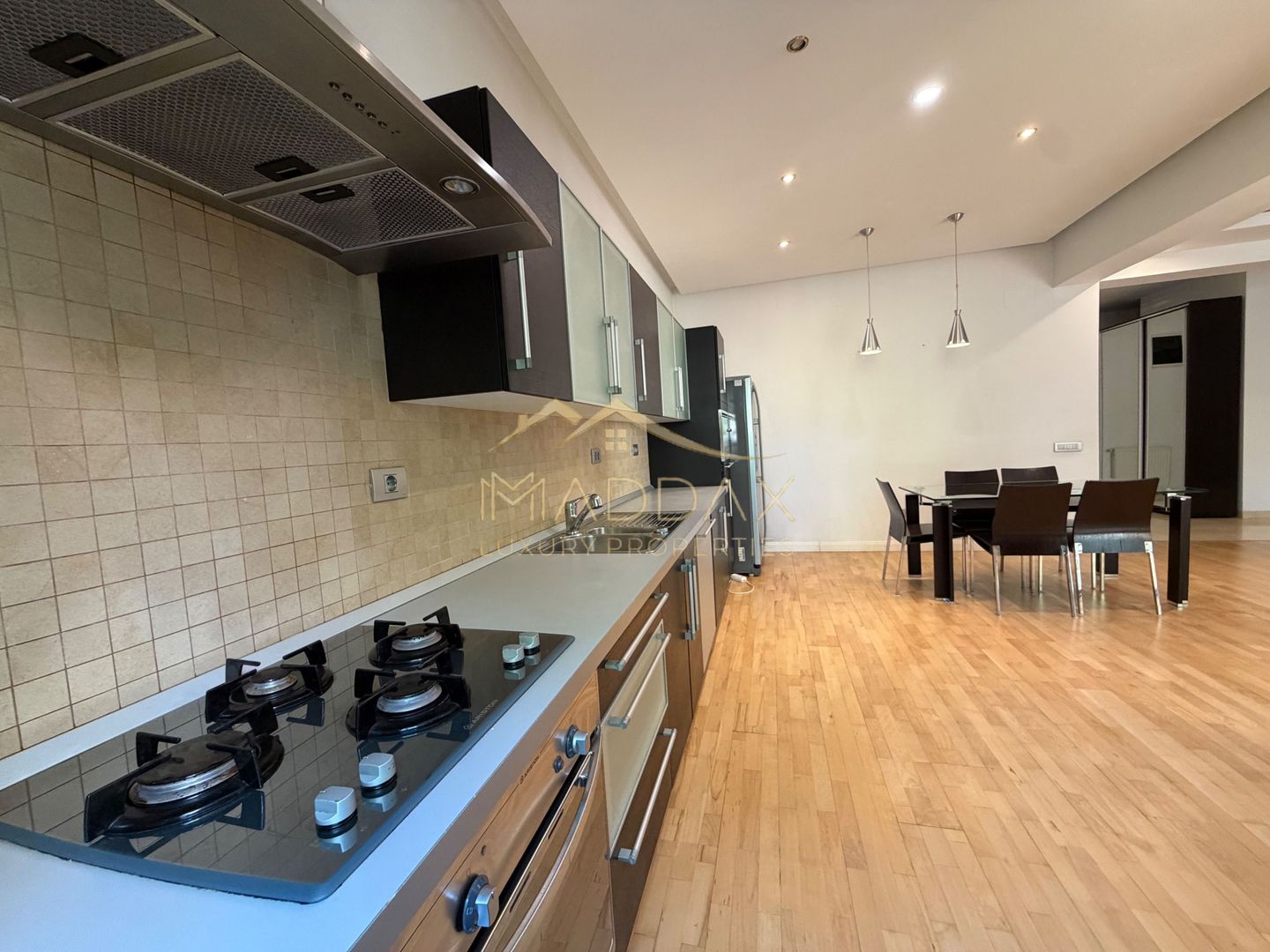 Apartament de închiriat / 3 camere lux *144m*  / Herastrau - Poză 10