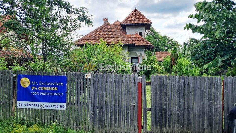 Casa cu teren la Polovragi - Poză 2