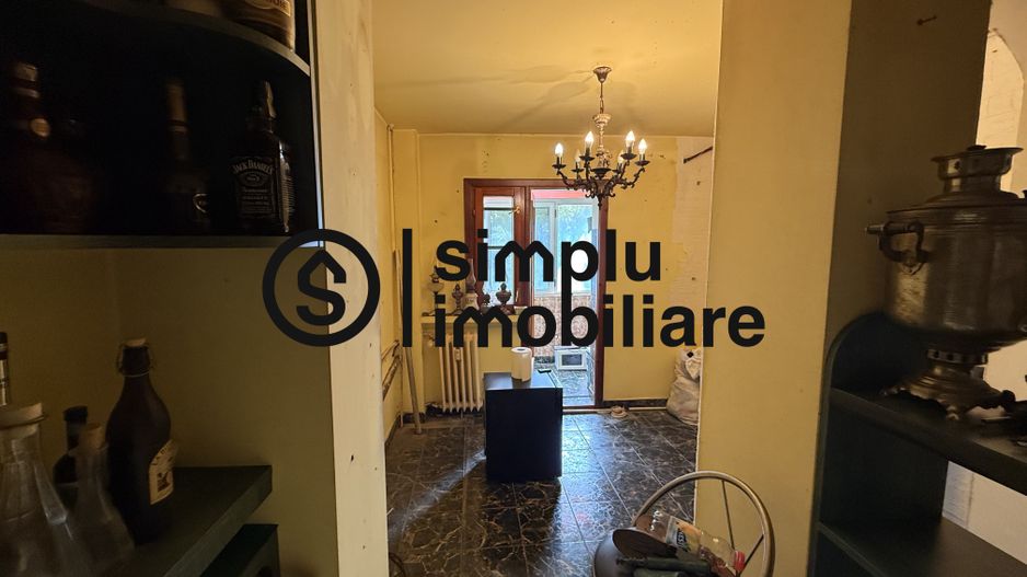 Apartament 3 camere Ciuperca - Poză 2