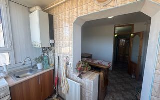 APARTAMENT 3 CAMERE ETAJ 4 GRUI CAMPULUNG - Poză 35