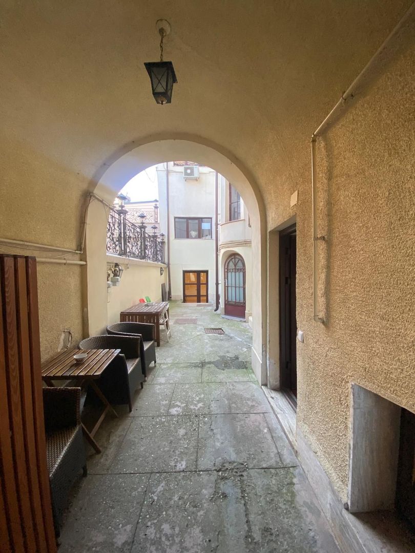 Birouri Piața Romană - Poză 3