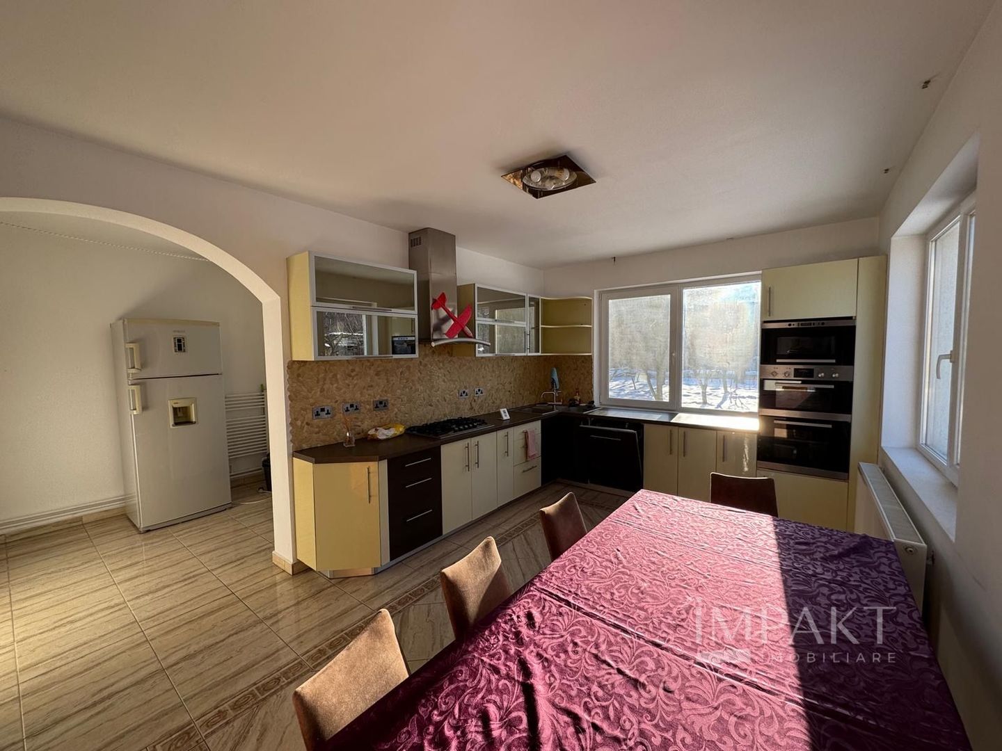 Casă tip duplex, 200 mp, 3 niveluri, 2 locuri de parcare - Poză 1