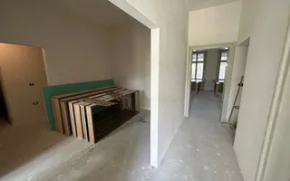 Clădire de birouri/ clinica zona Centrală - Poză 19