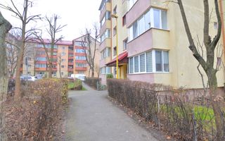 De Vanzare Apartament 3 Camere Nua | Decomandat | .....mp Util Etaj 1 - Poză 24