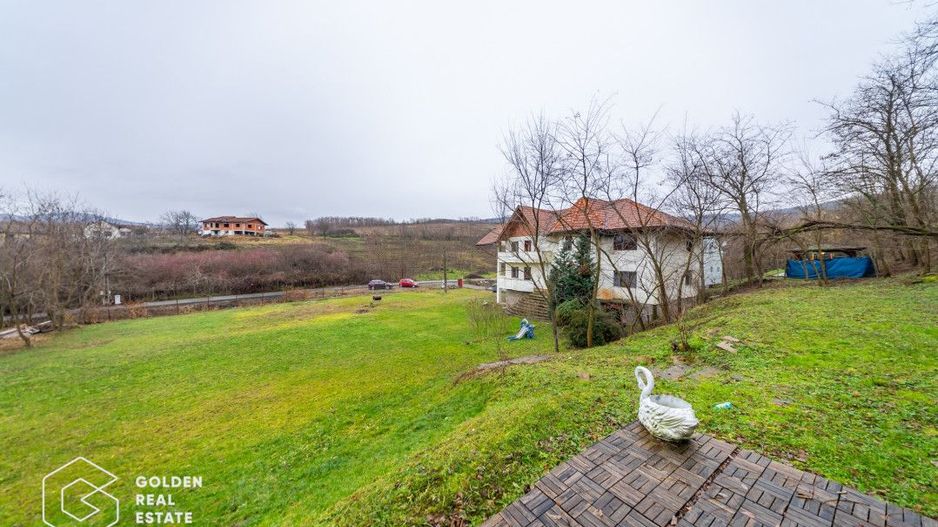 Casa D+P+E, teren 2200 mp, sat. Minis - Poză 33