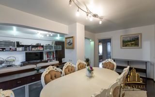 🏢 Apartament 3 camere de vânzare – Bulevardul Alexandru cel Bun - Poză 1