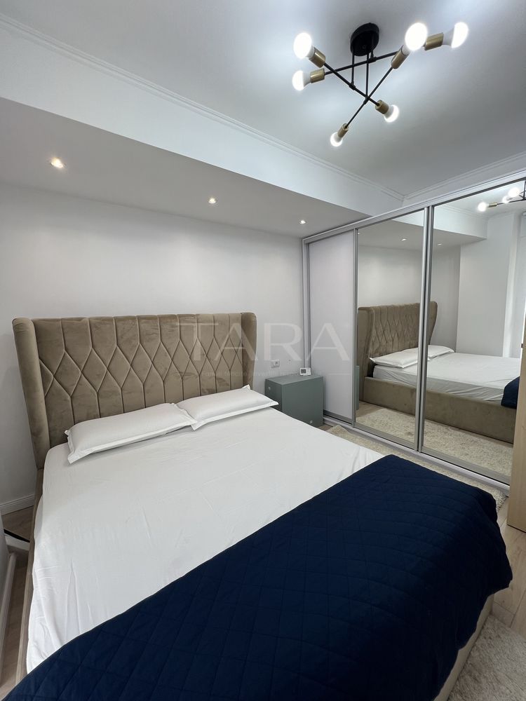 Apartament 2 camere, ultrafinisat, mobilat, utilat. Investitie. - Poză 4