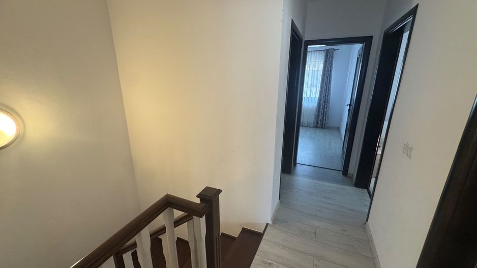 Casă 4 camere de inchiriat, carport, curte 180 mp - C. Arhitectilor - Poză 17