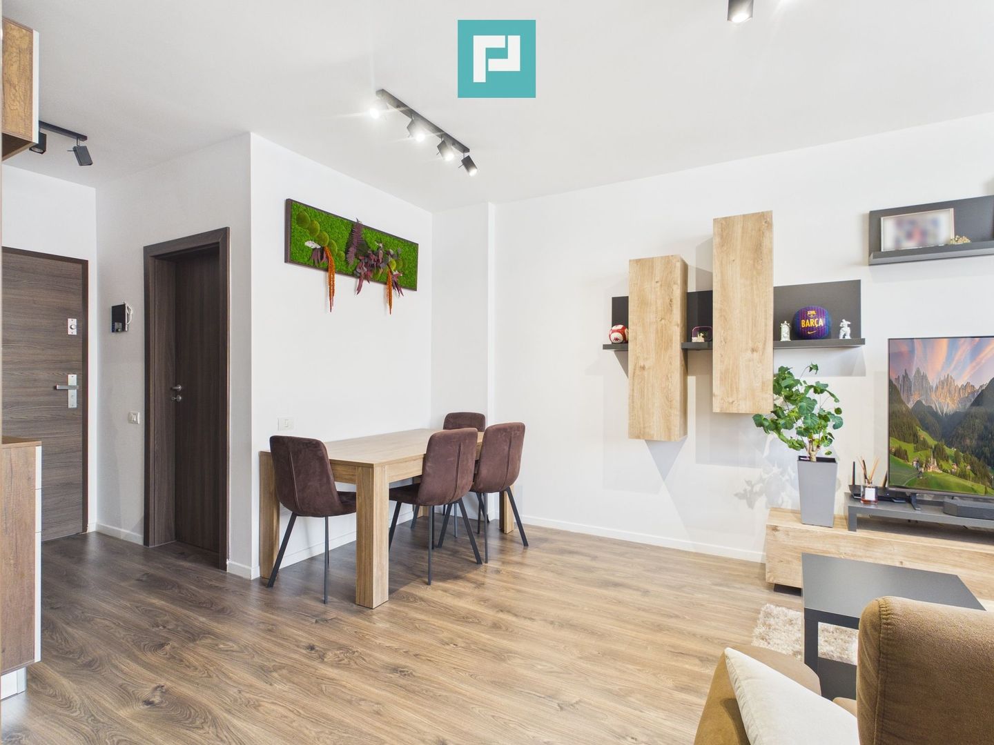 Apartament elegant cu 2 camere | XCity Tower - Poză 1