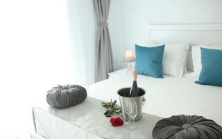 Apartament 2 camere– Alezzi Beach Resort - Piscina, Fitness & Spa - Poză 9