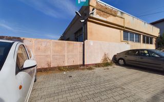 Spațiu industrial cu platformă betonată și teren - Poză 9