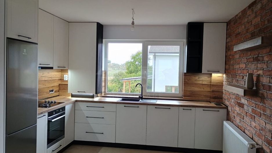 🏡 Case tip triplex de vânzare | 110 mp | Garaj | 126.000 € - Poză 12