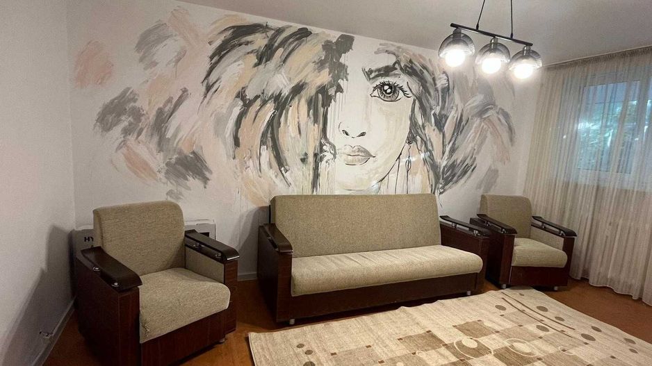 Apartament 3 camere-de Inchiriat - Poză 1