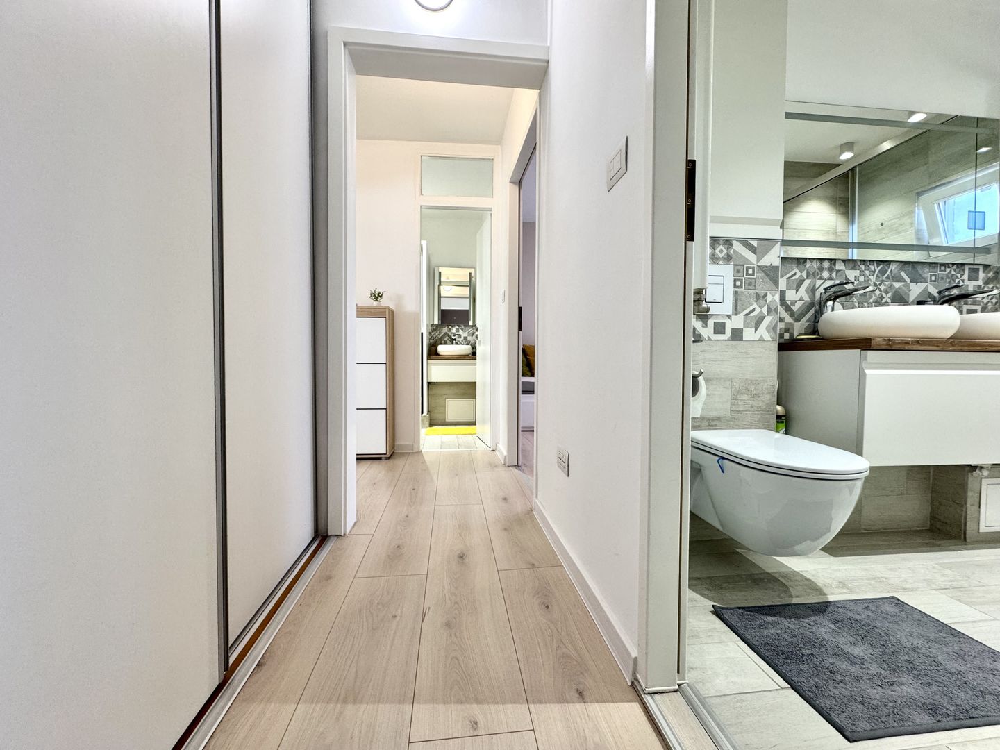 3 camere elegante, si primitoare – în zona Aradului, lângă Iulius Town - Poză 23