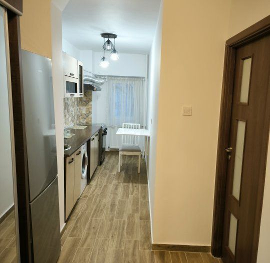 BRASADAS închiriază garsoniera tip Studio Mall Vitan. - Poză 5