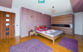 Vilă spațioasă cu 8 camere, Grădiște - Poză 45