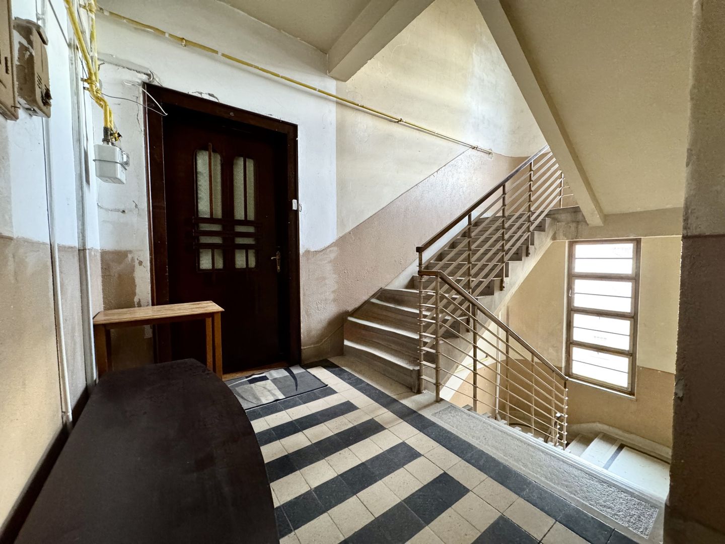 Apartament 1 camera, boem, chiar in centrul Timișoarei - Poză 11