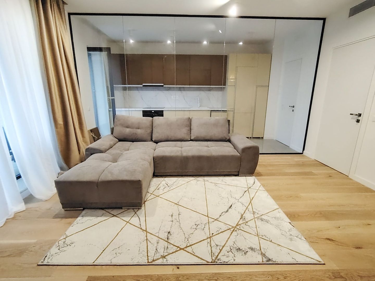 Rent I Brand New 3 Room Apartment | Nusco City I Promenada Mall - Poză 4