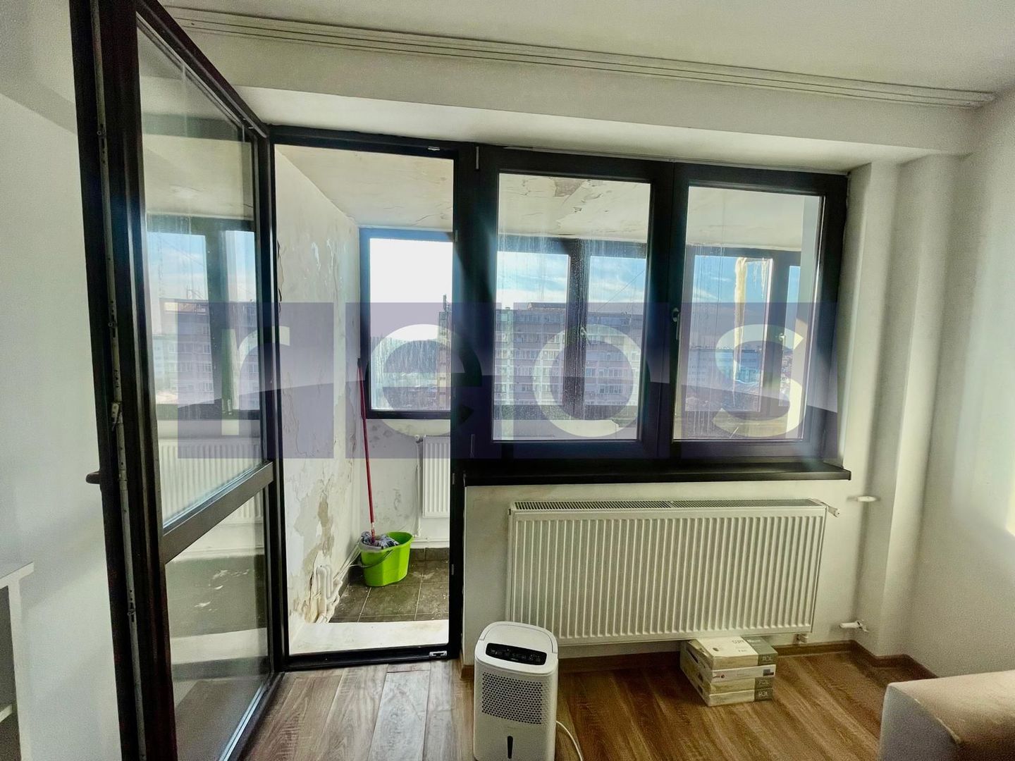 VANZARE APARTAMENT 2 CAMERE 50PM PIATA MUNCII CENTRALA PROPRIE VEDERE SUPERBA - Poză 9