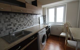 Inchiriez garsoniera Piata Alba Iulia direct proprietar - Poză 4