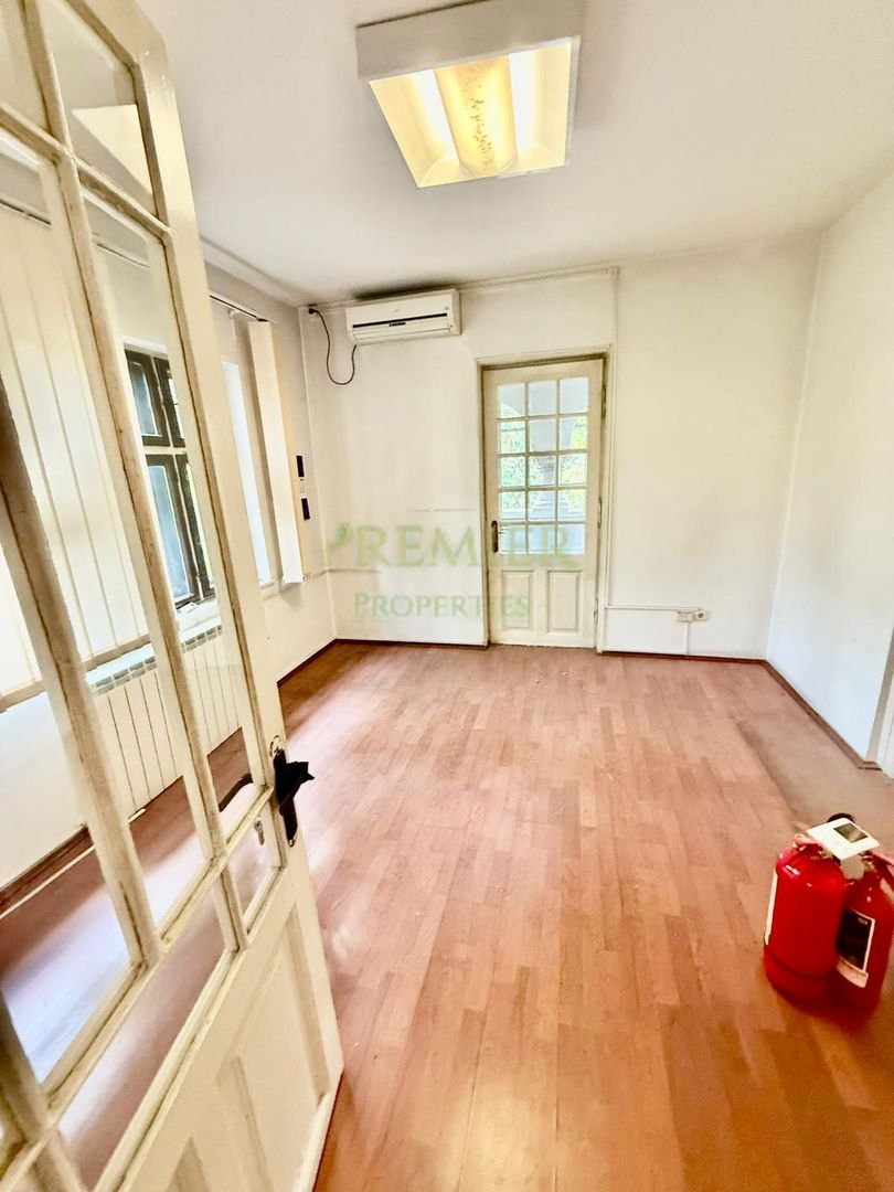 PREMIER PROPERTIES – VILĂ INTERBELICĂ PRETABILĂ PENTRU BIROURI Cotroceni - Poză 1