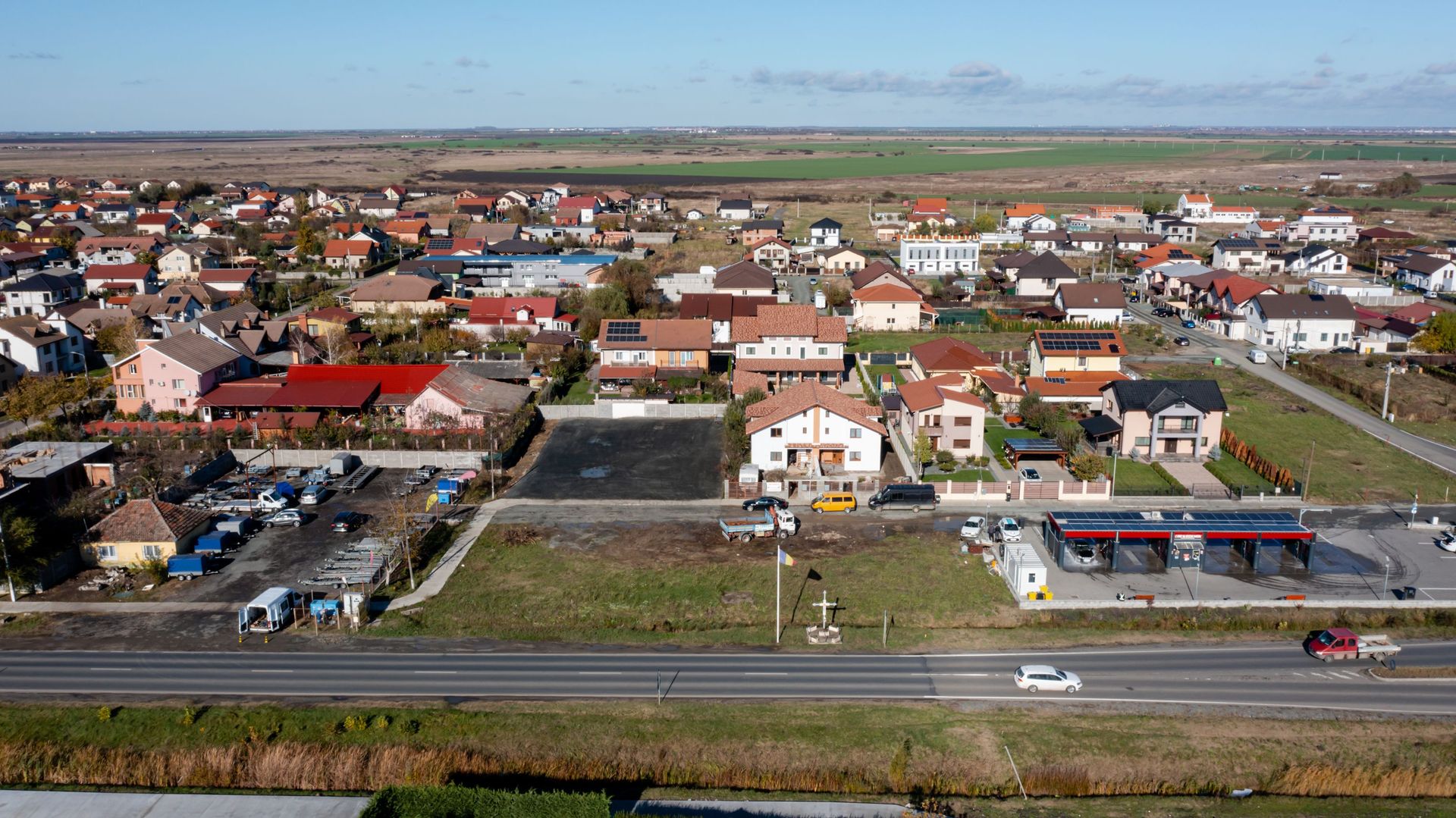 Teren intravilan pe artera principală în Săcălaz - Poză 3