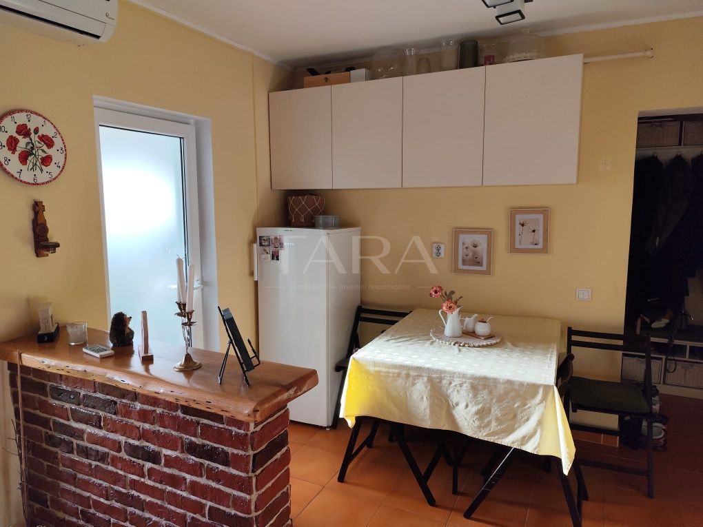 Apartament cu 3 camere de vânzare – zona Florilor, Florești. - Poză 4