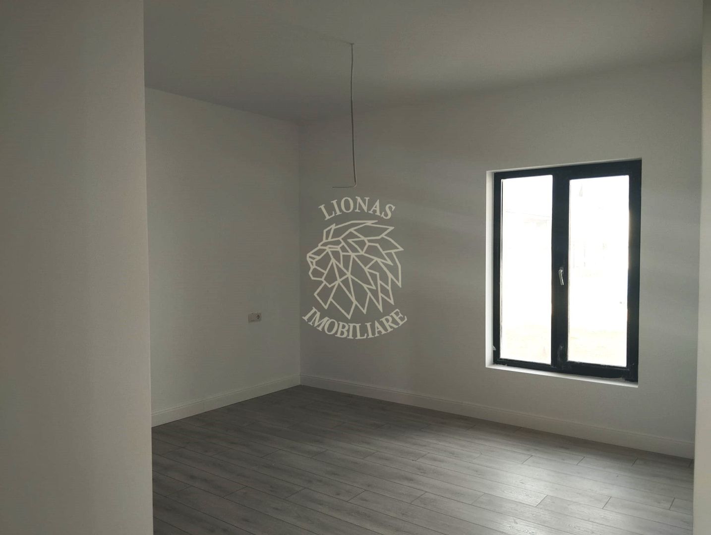 Casa 4 camere 107 mp- teren 430 mp-terasa 11 mp-Zona Valea Budacului - Poză 3