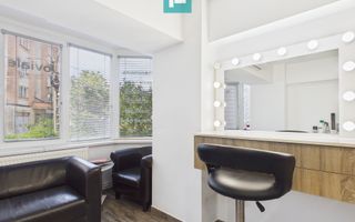 Spațiu Make-Up în salon - Poză 2