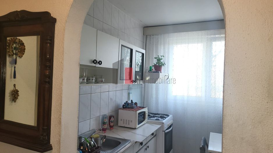 Apartament 3 camere transformat in 2 camere Titan - Poză 12
