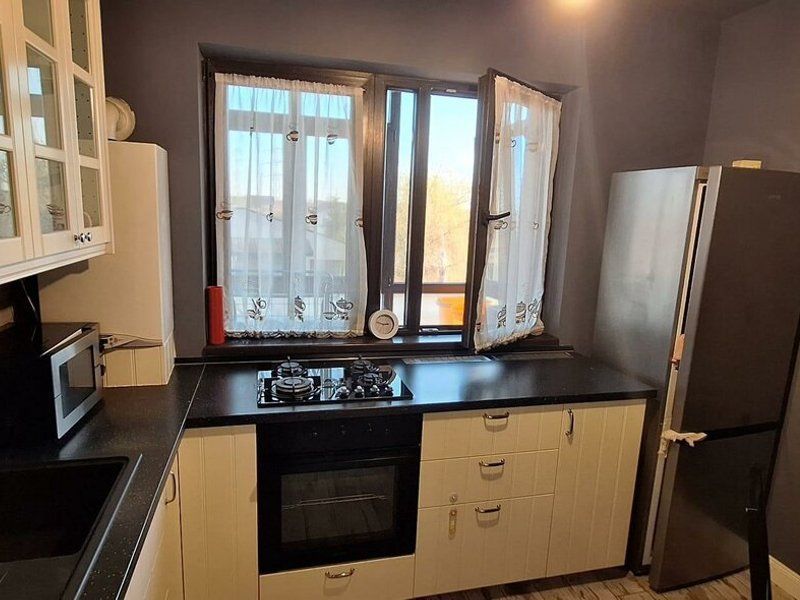 Apartament 3 camere decomandat Dobroiesti Doinei - Poză 6