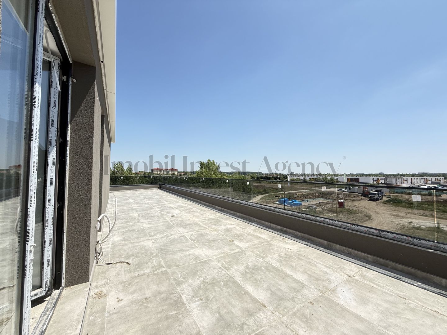 Apartament 3 camere de vanzare Pipera in bloc cu vedere la lac - Poză 17