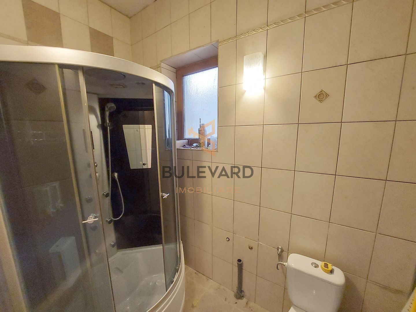 Casa individuala+ birou/spatiu comercial pe Strada 1 Mai! - Poză 7