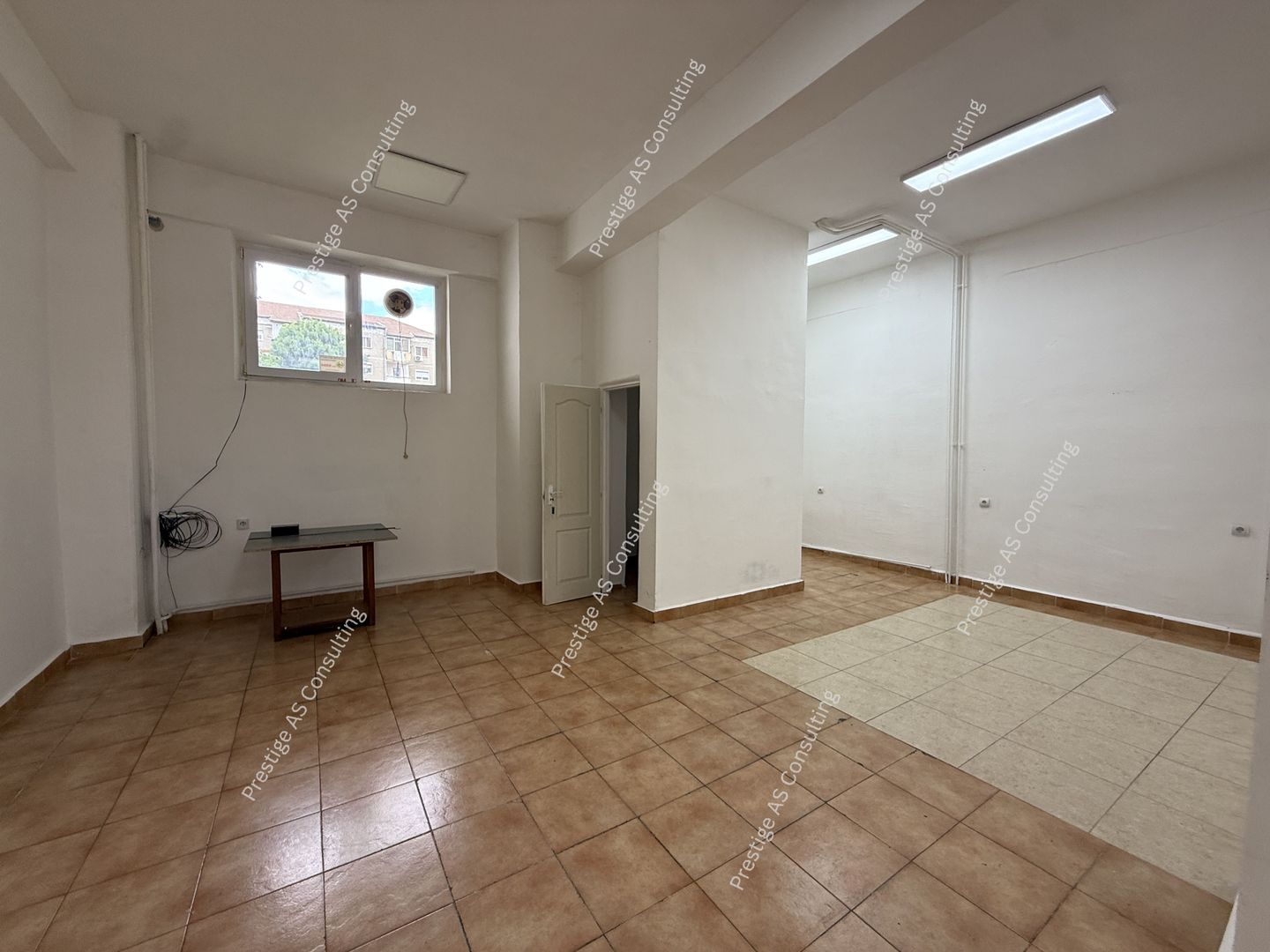 Spatiu comercial Parter cu Vad comercial | 80mp Soarelui-Uranus Plaza - Poză 10