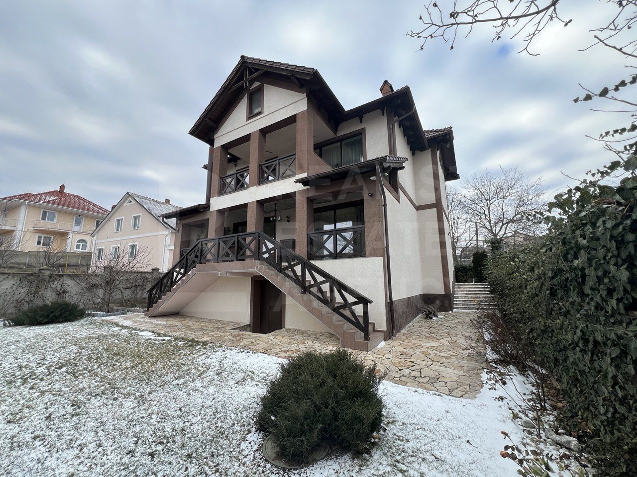 Vânzare, casă, 3 nivele, Tohatin, Chișinău - Poză 3